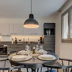 White Pearl A02, Alpes Agency, Chamonix, Sleeps 4 Chamonix