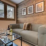 White Pearl A02, Alpes Agency, Chamonix, Sleeps 4