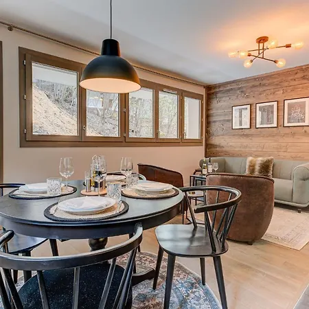 White Pearl A02, Alpes Agency, Chamonix, Sleeps 4 아파트 *