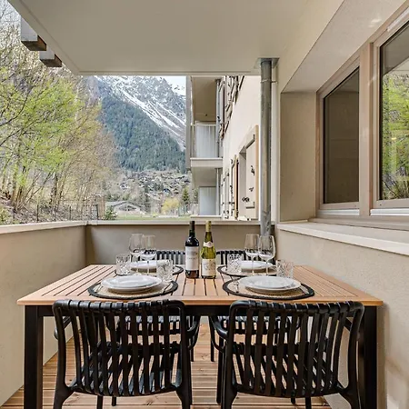 아파트 White Pearl A02, Alpes Agency, Chamonix, Sleeps 4 *