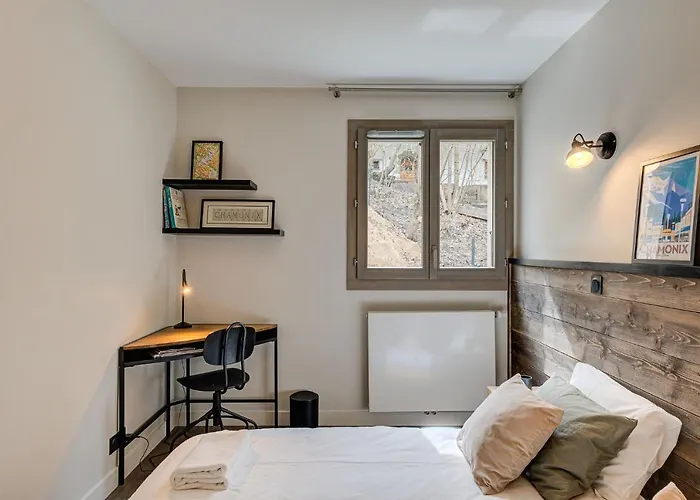 White Pearl A02 - Alpes Travel - - Sleeps 4 Apartment